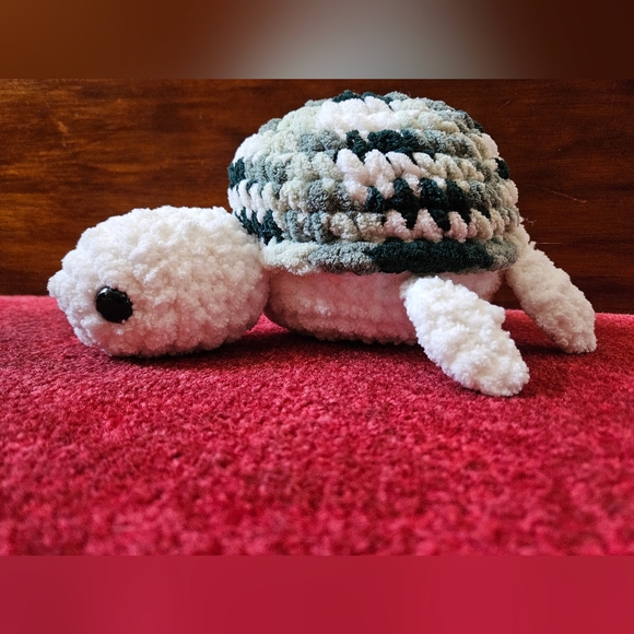 Crochet Chunky Turtle amigurumi doll - Picture 2 of 15